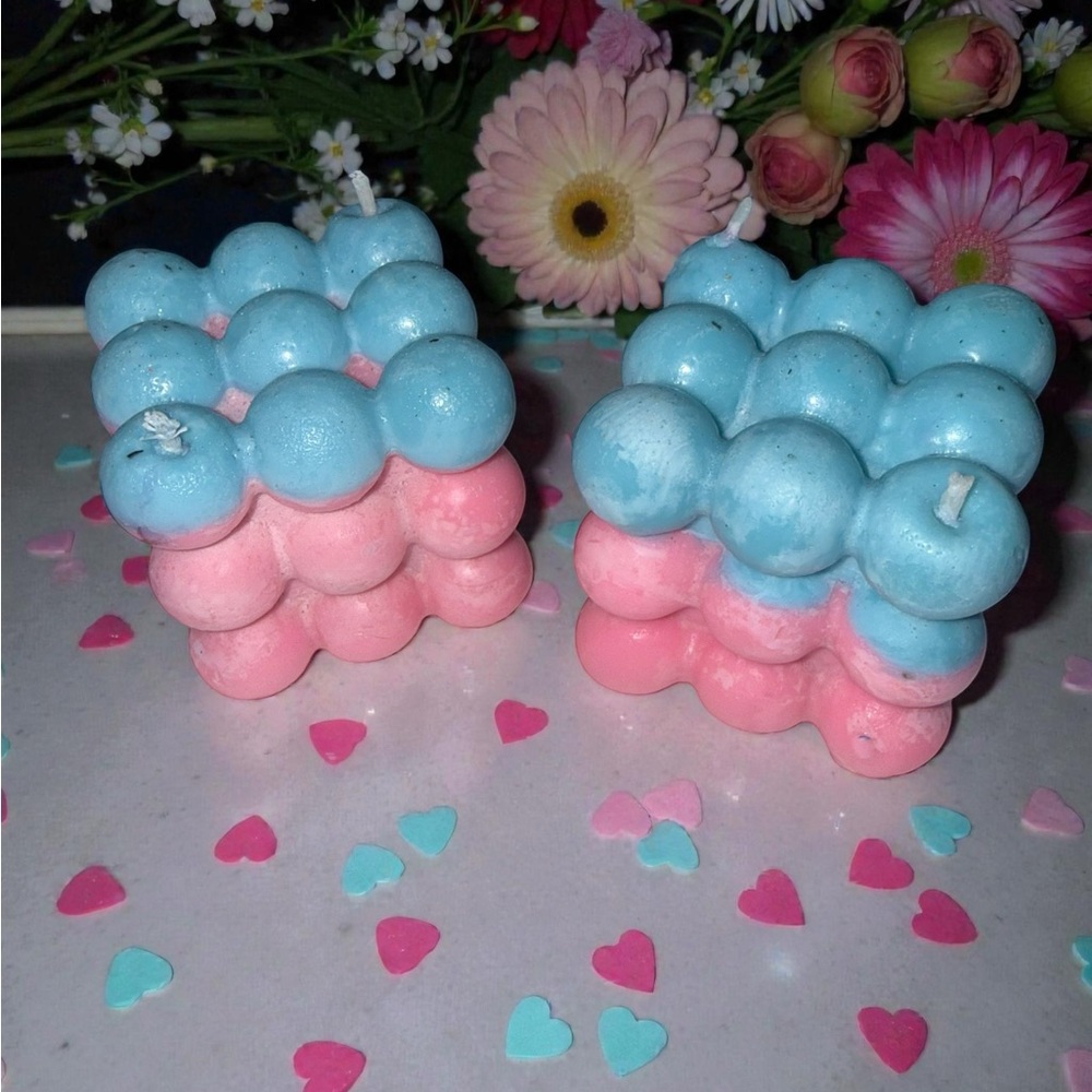 Set of 2 Bubble Soy Candles | Cheriosa 76 Scented - Picture 4 of 4